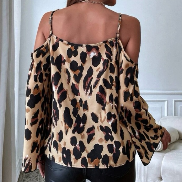 Blouse - Picture 2 of 2